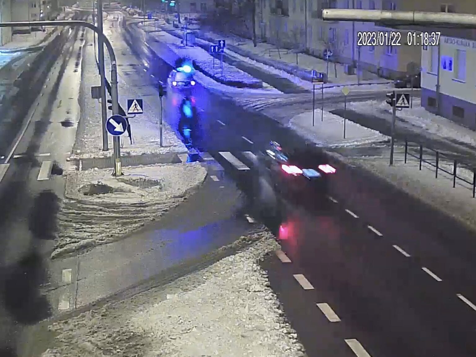 Policjanci eskortowali ulicami Olsztyna rodzącą kobietę