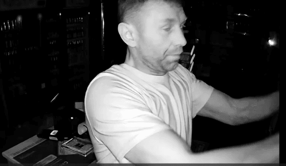 Ukradł wyroby tytoniowe i alkoholowe o łącznej wartości prawie 7 tys. zł Rozpoznajesz go?