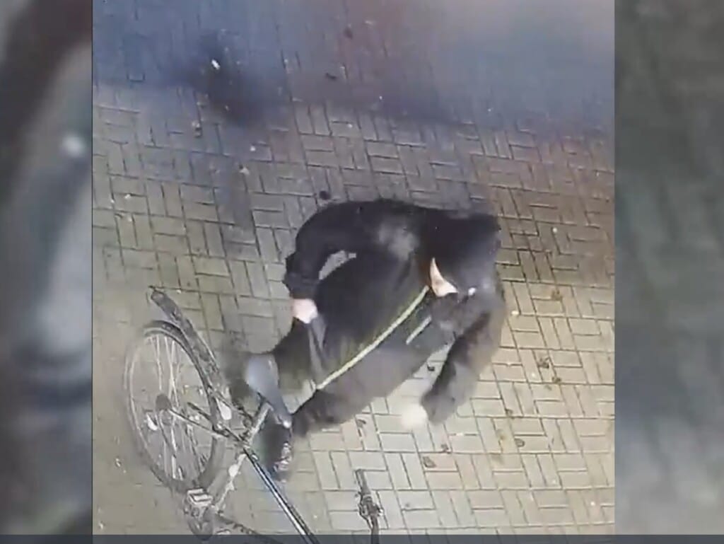 Połasił się na rower – policja szuka sprawcy Połasił się na rower - policja szuka sprawcy