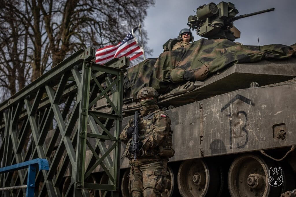 25 lat temu Polska wstąpiła w szeregi NATO