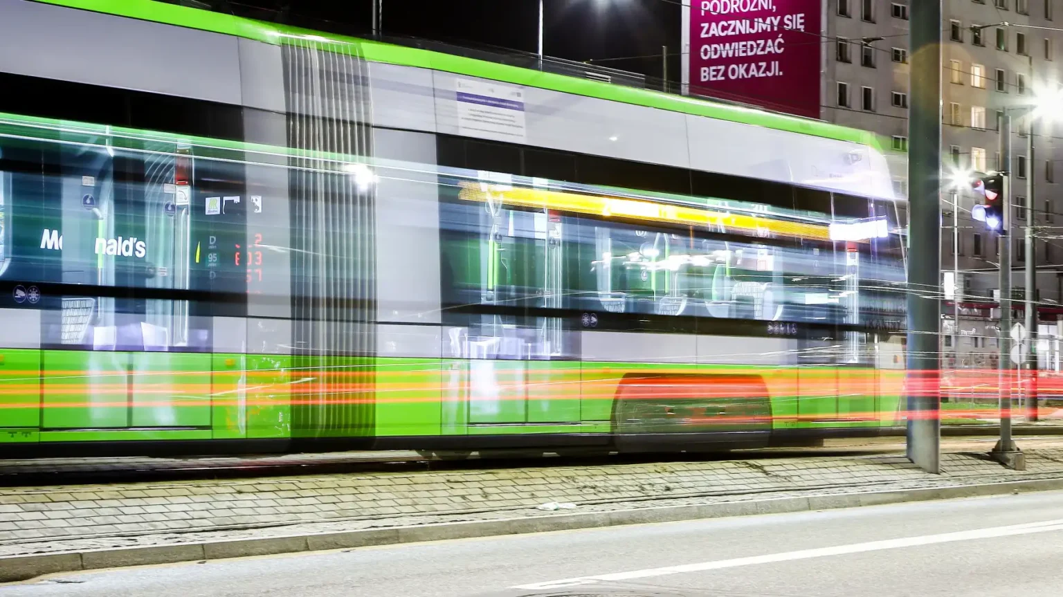 Uwaga na oszustów! Fałszywe reklamy ulgowych przejazdów komunikacją miejską w Olsztynie