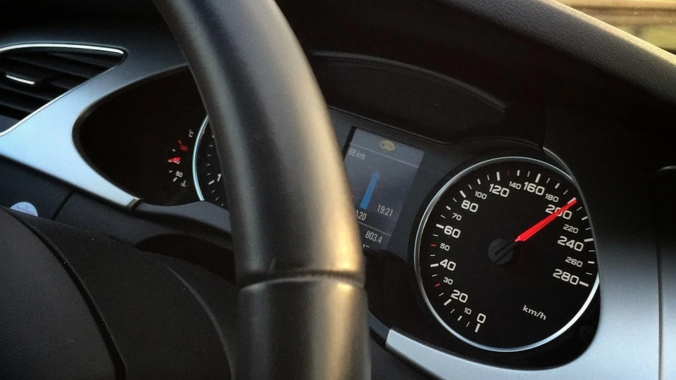 Zaostrzenie kar dla bandytów drogowych. Rada Ministrów przyjęła projekt nowych przepisów Zaostrzenie kar dla bandytów drogowych. Rada Ministrów przyjęła projekt nowych przepisów