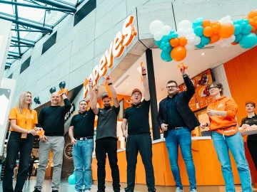 Olsztyn dołączył do kulinarnej mapy Popeyes. Pierwsi goście czekali ponad 20 godzin