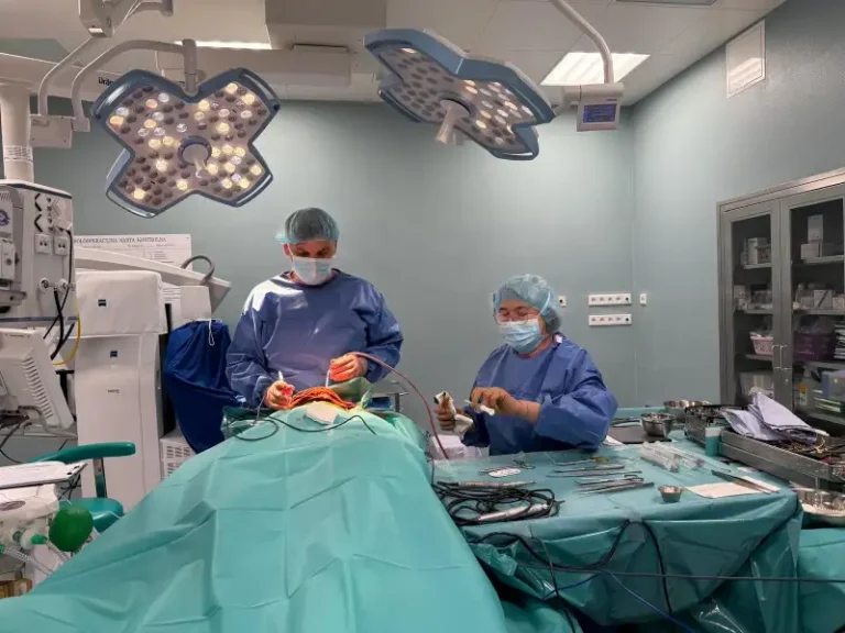 Olsztyńscy specjaliści pionierami w Europie. Nowoczesne leczenie dzieci z wadami czaszki Ultranowoczesne małoinwazyjne leczenie dzieci z kraniosynostozami wprowadził Szpital Dziecięcy w Olsztynie!