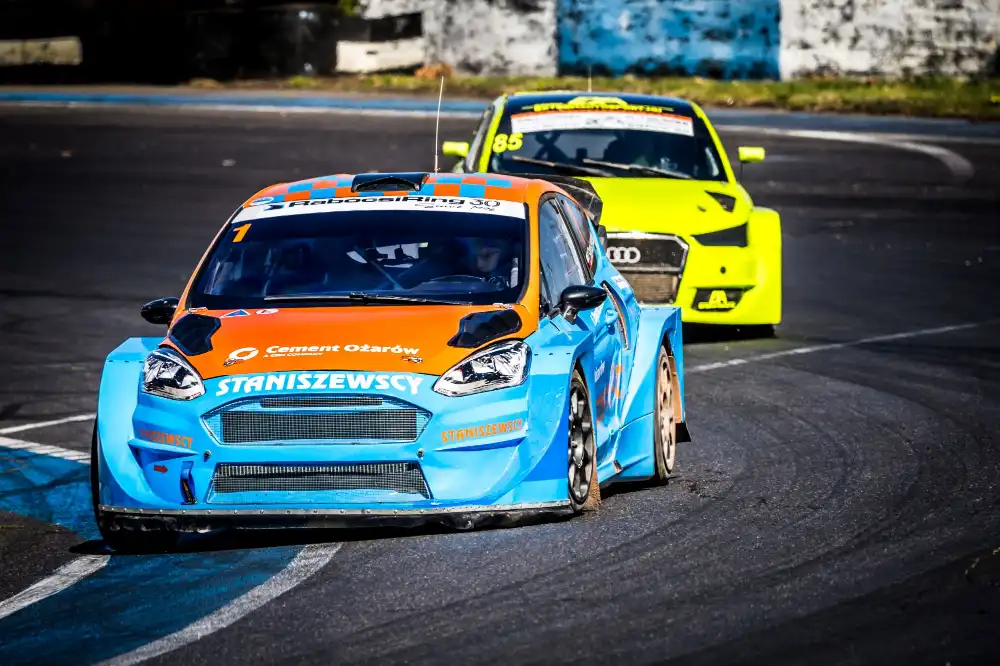 Mistrz rusza na podbój Austrii. Staniszewski faworytem w Melk