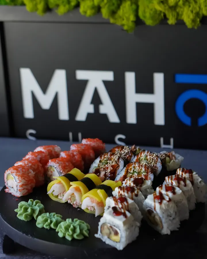 Sushi w Białymstoku – klasyczne rolki i nowoczesne kompozycje na każdą okazję