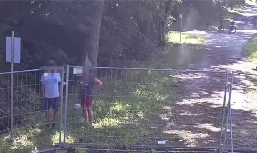 Droga pamiątka z wakacji. Niemieccy turyści zapłacili 1200 zł za zdjęcia przy granicy [WIDEO]
